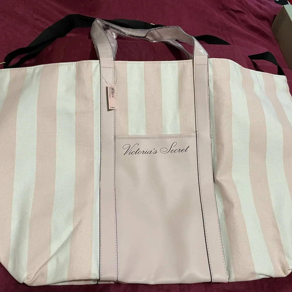 Victoria’s Secret XL Tote Bag - Picture 3 of 5